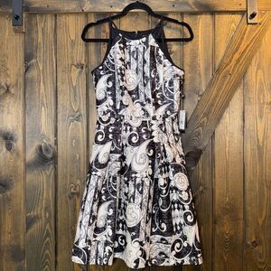 NWT Adrianna Papell Metallic Jacquard Dress